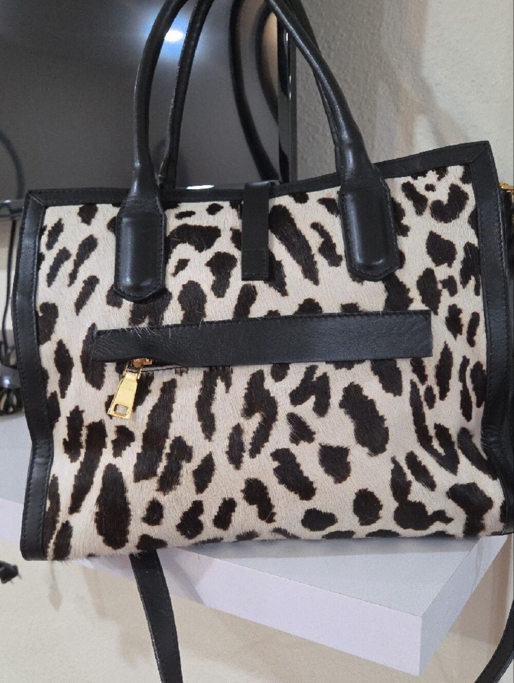 Cavalcanti Italian Leopard Print Top-Handle Tote Bag with Black Trim - Picture 4 of 14